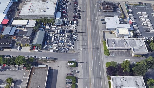 12715 Aurora Ave N, Seattle, WA 98133